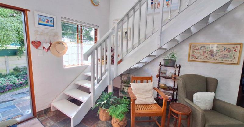 2 Bedroom Property for Sale in Fraaiuitsig Western Cape